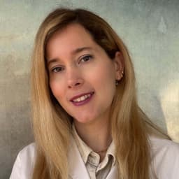 Portrait of Dra. Waleska Schayman